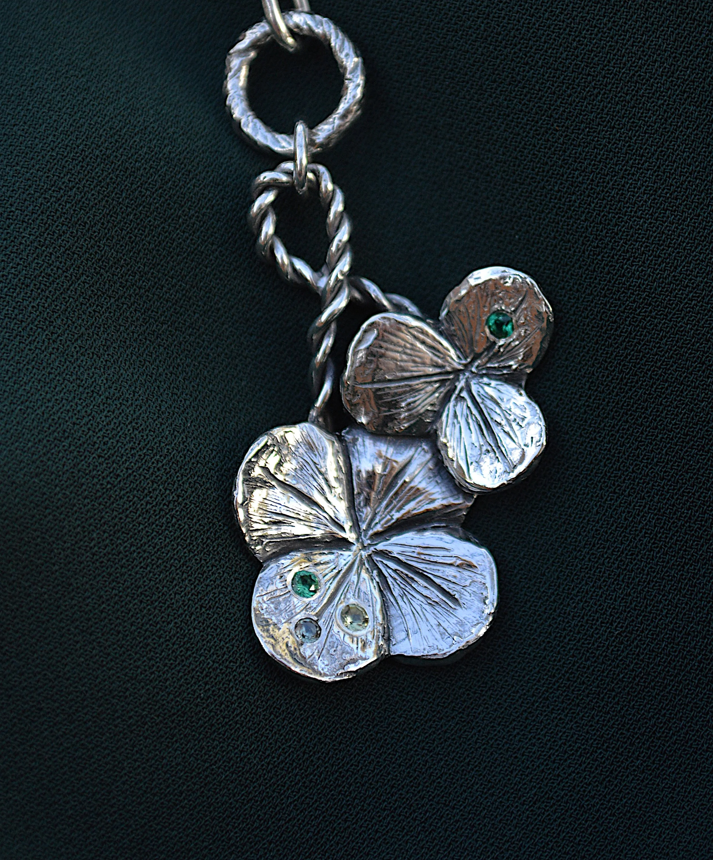 v clover 19.JPG