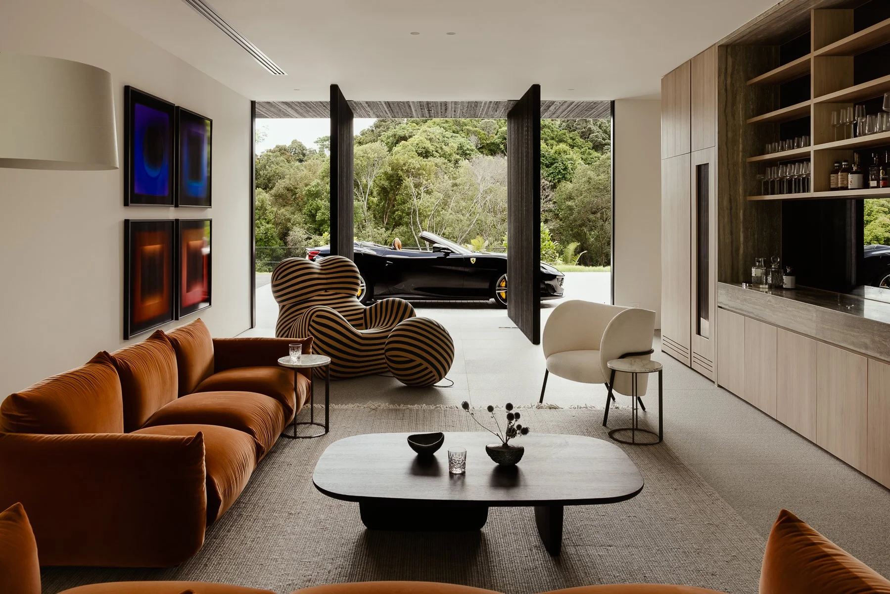 Whipbird, Noosa hinterland