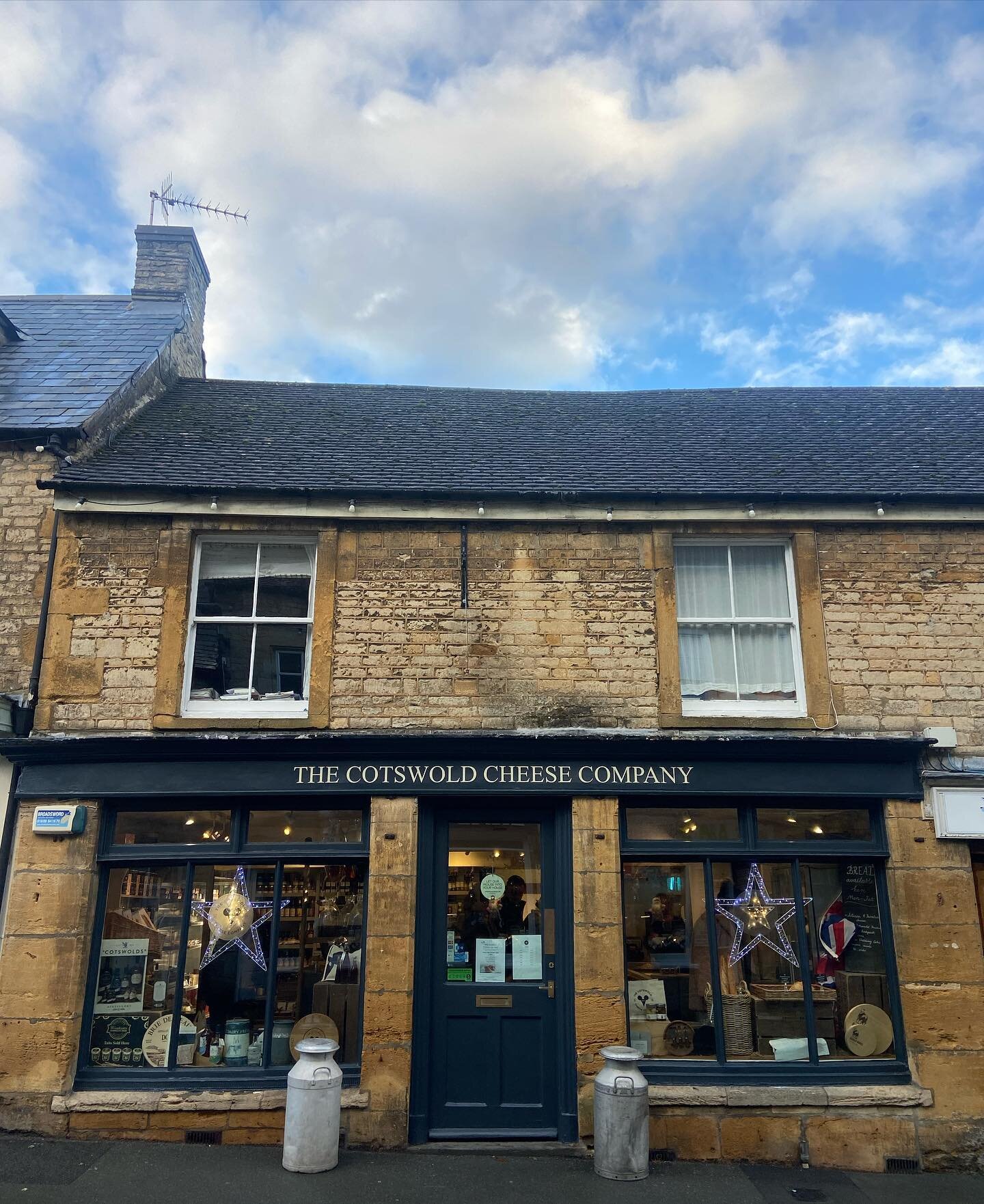 Loved this cheese shop in the Cotswolds. 

#cotswolds #britishcheese #eatingcheese #cheesy #thanksgivingtrip #buylocal #cheese #artisancheese
