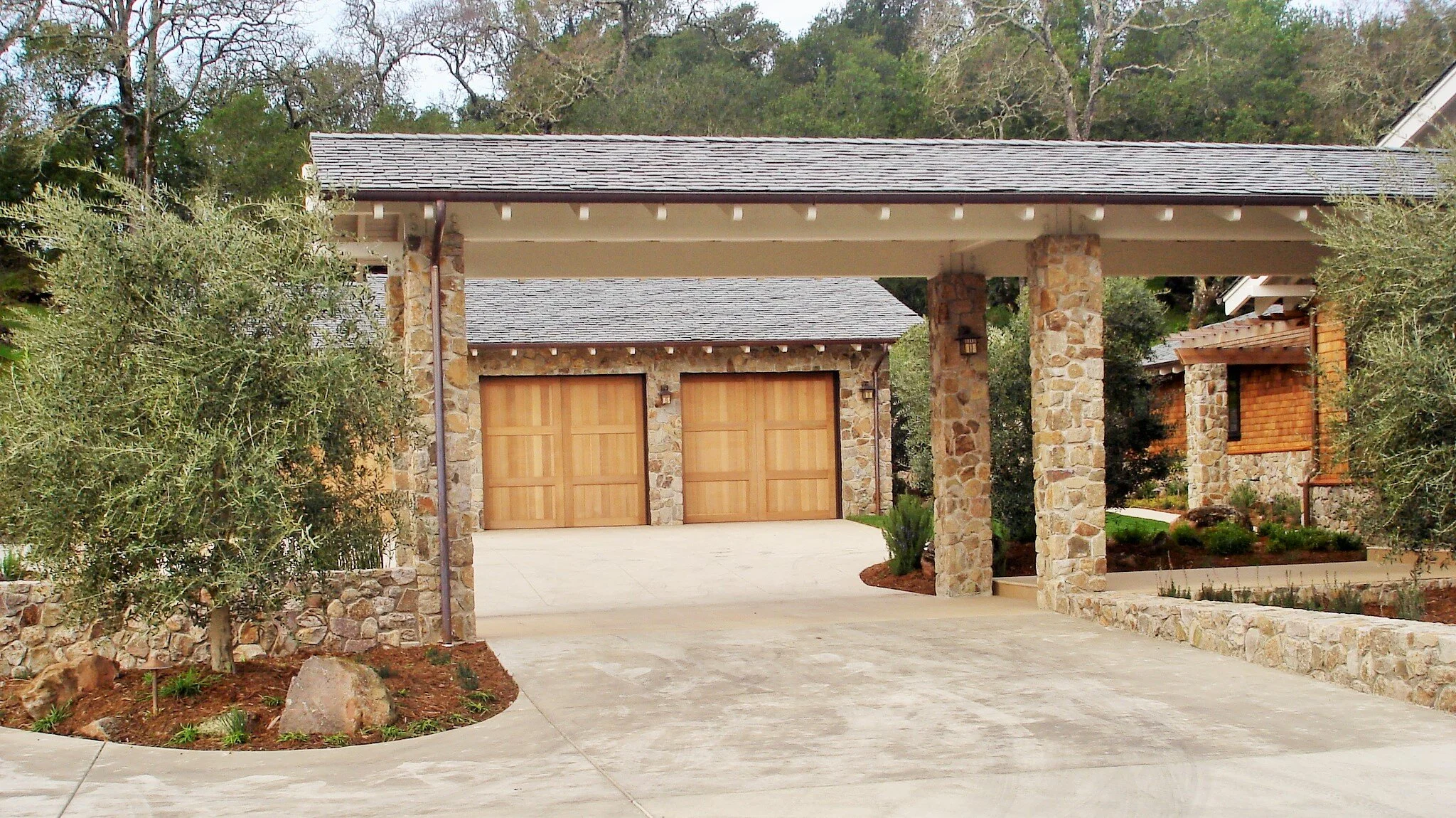 Landscape Architecture & Construction Reyes Landscape Construction