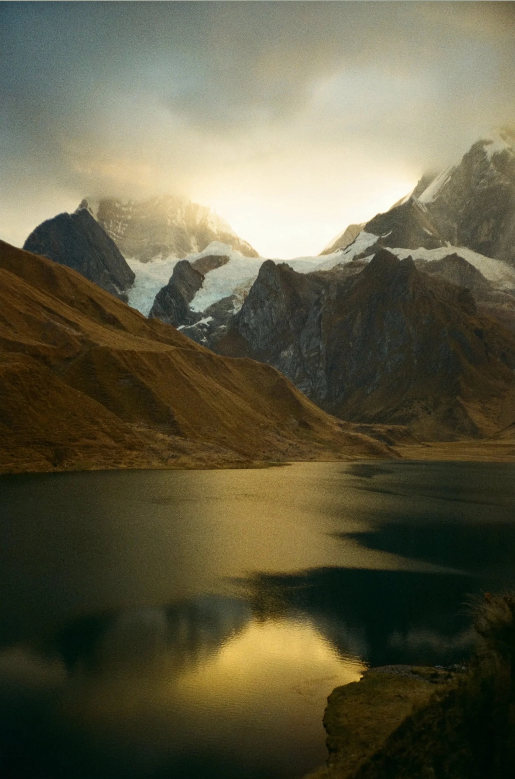 Laguna Carhuacocha Sunset
