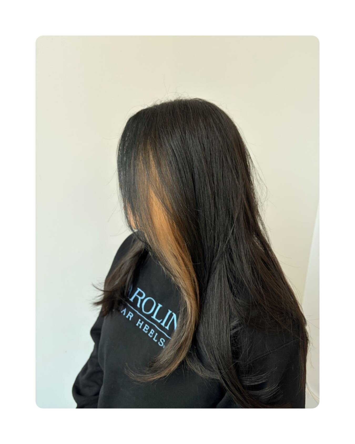 Color block by @thehaircover_ 📀

#colorblock #chapelhillsalon #tothewoods