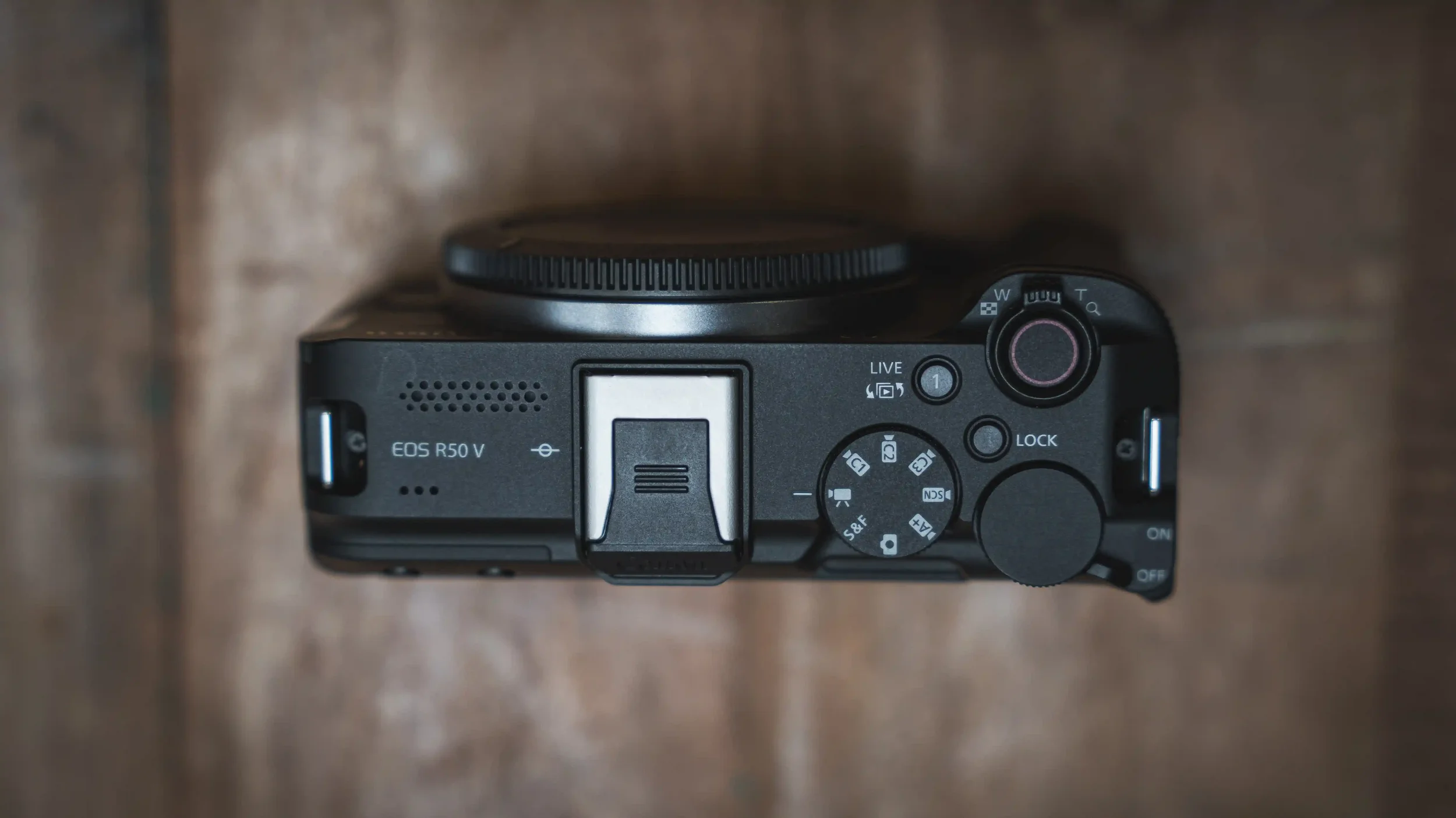 Top Dials on Canon R50 V
