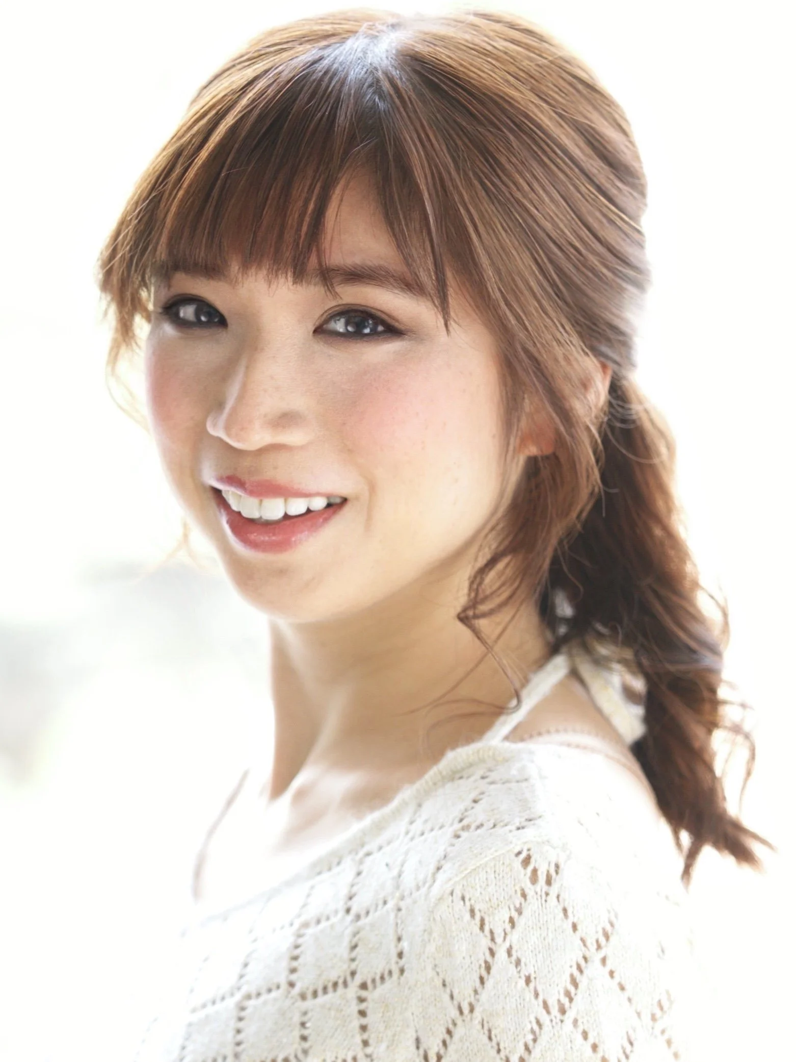 Amanda Joy Headshot.jpeg