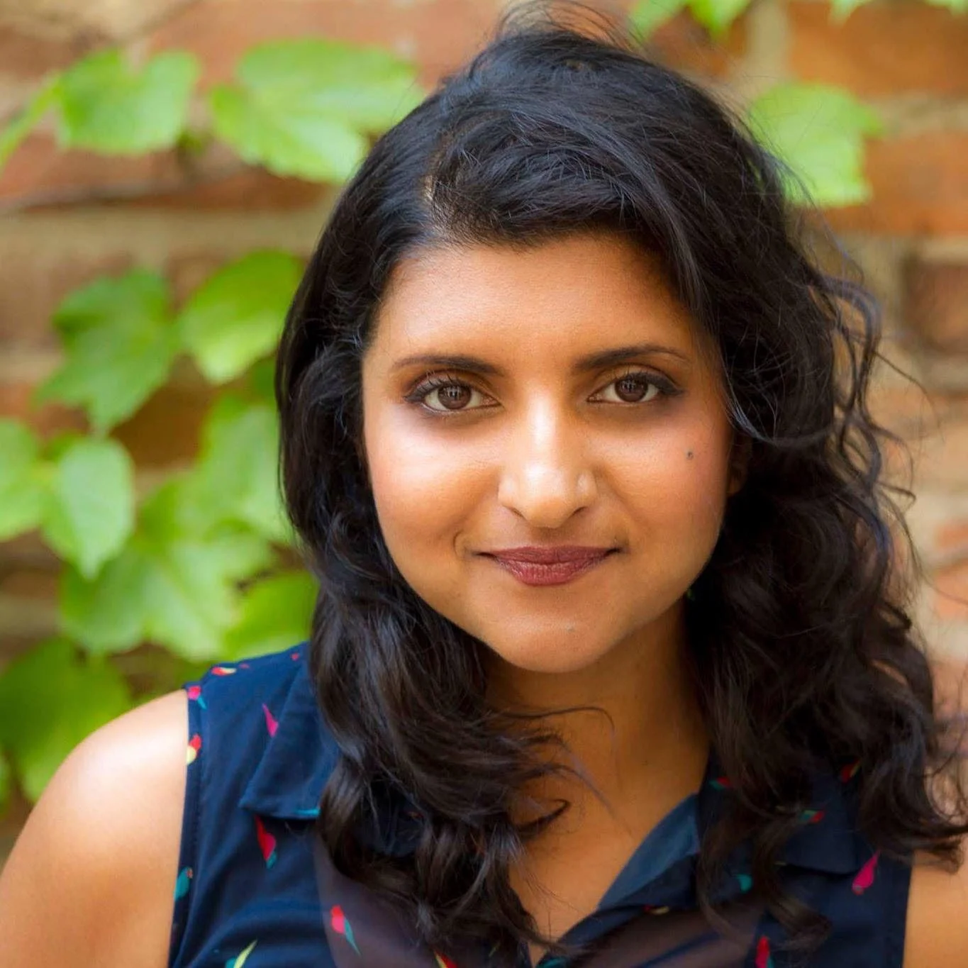 Nelu Handa - Headshot.jpeg