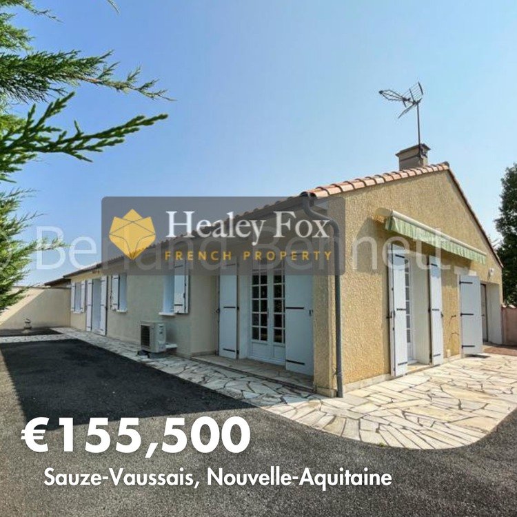 Bungalow that&rsquo;s bright and idyllic

📍: Sauze-Vaussais, Nouvelle-Aquitaine
💶: &euro;155,500
🛏: 3 🛁: 1
📐: 114 m2 / 1,227 sq ft

Bask in the brightness and charm of this idyllic bungalow, a 3-bedroom haven designed for comfort and practicalit