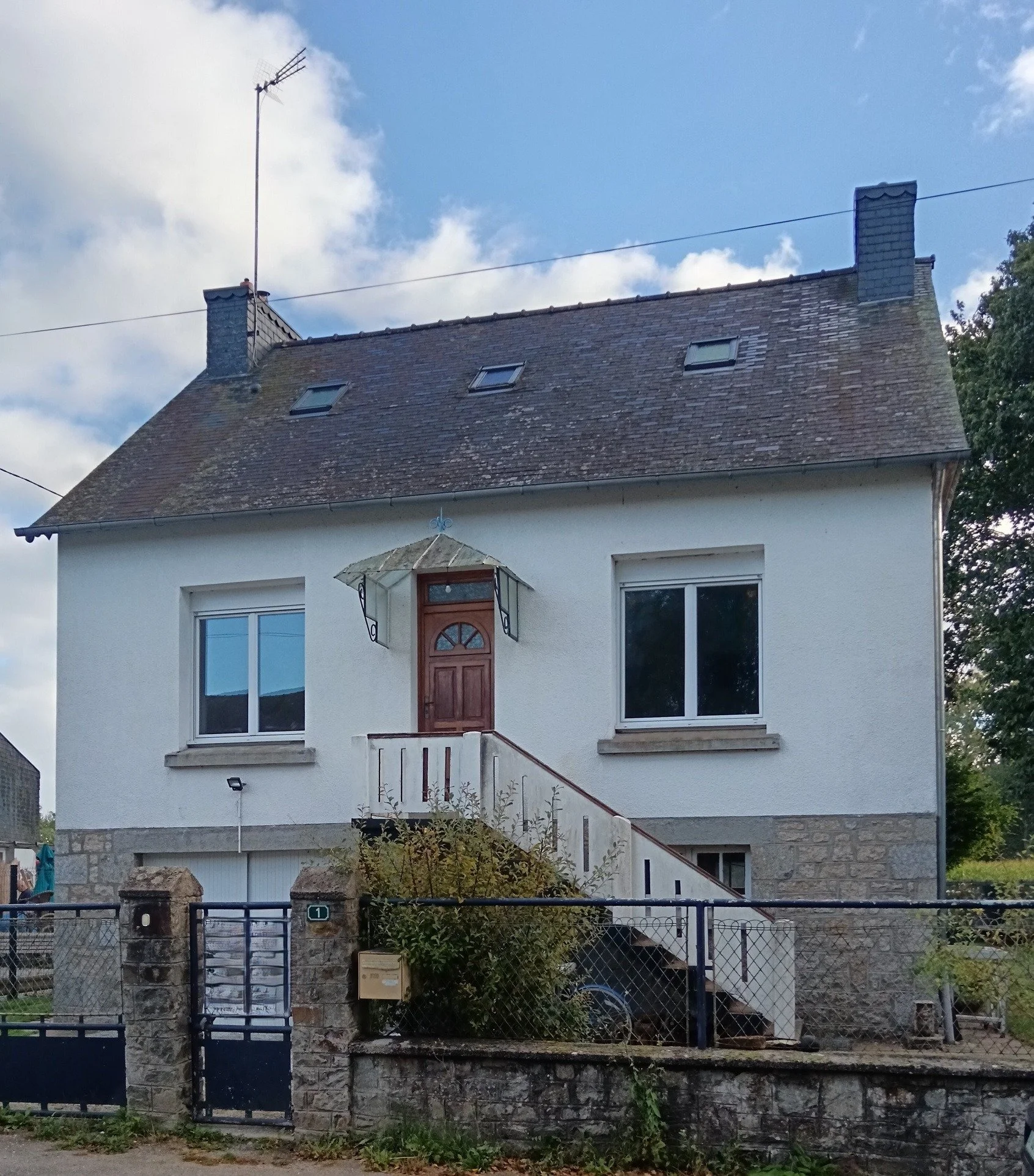 Not available - last listed for €129,320