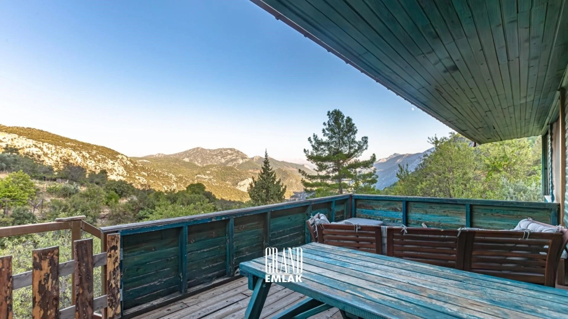 Not available - last listed for €97,000