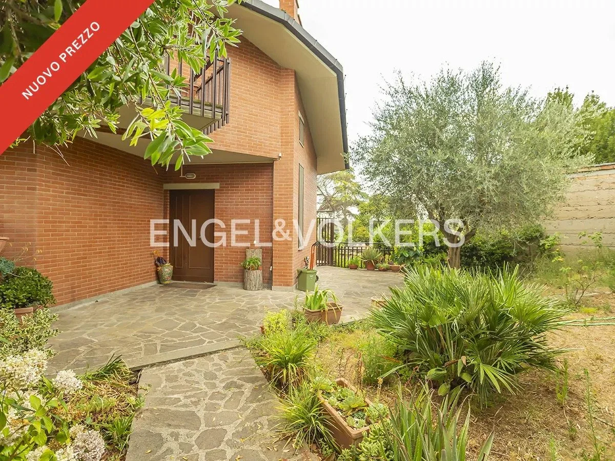 Not available - last listed for €79,000
