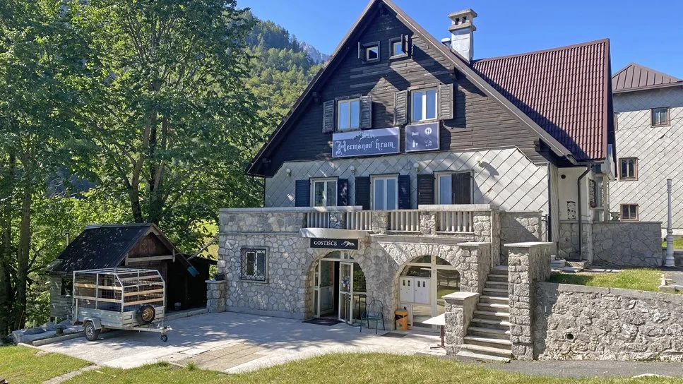 €299,000