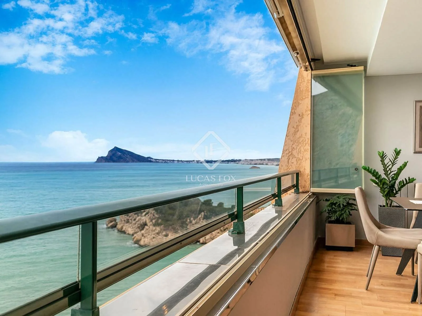 €650,000