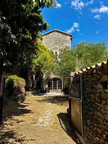 €159,000