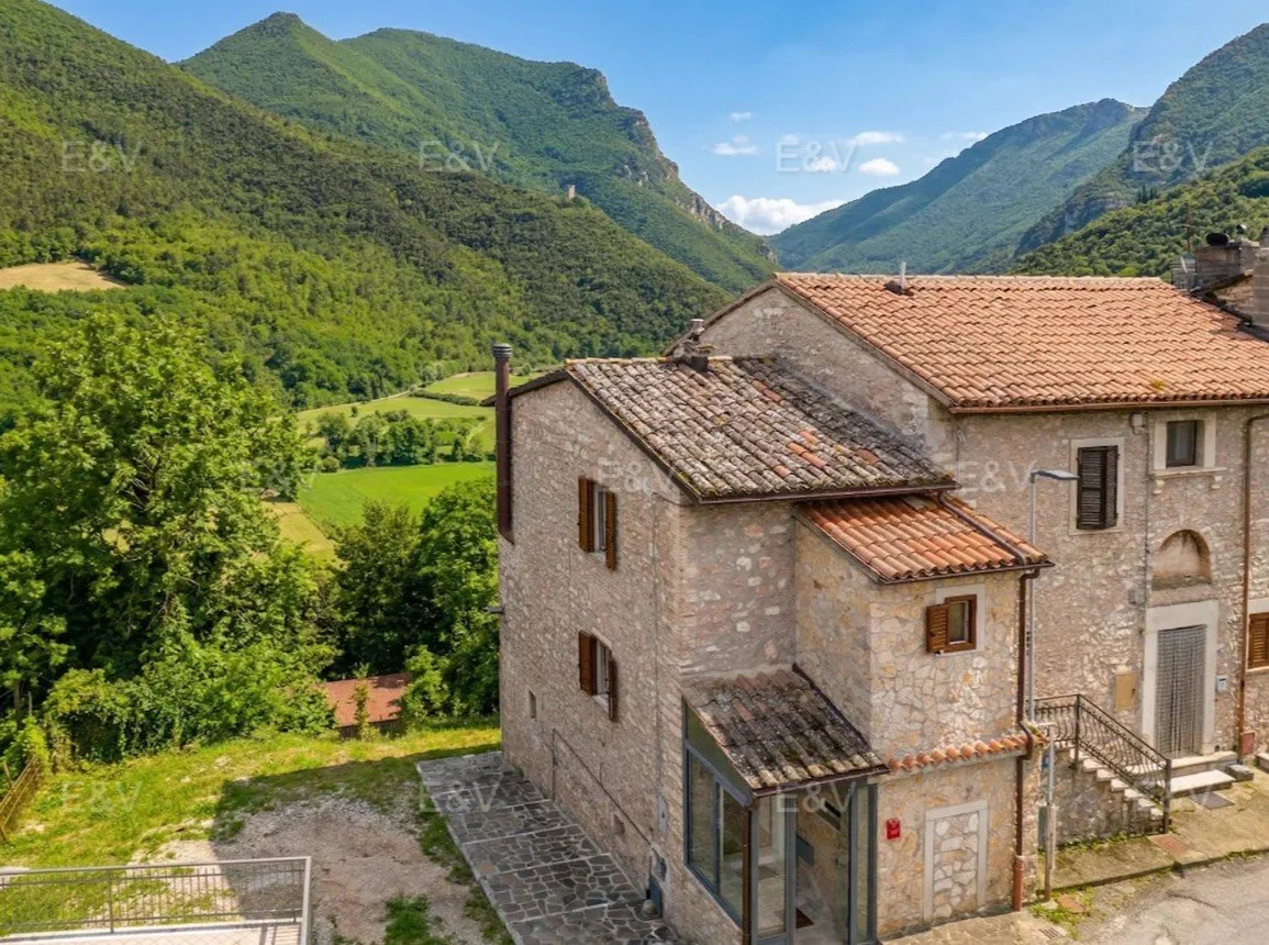 €58,000 