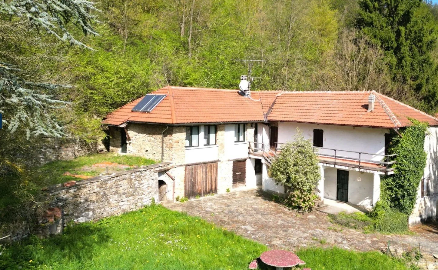 €110,000 