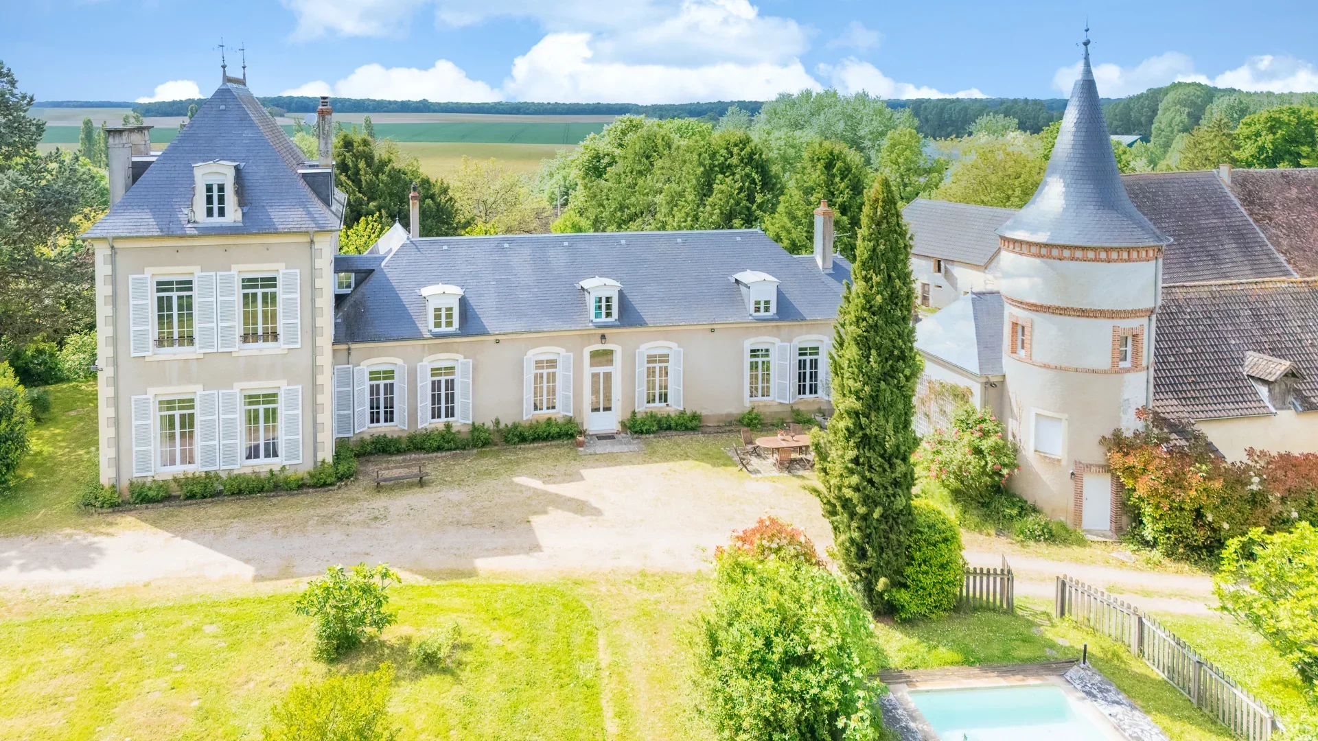 €798,000