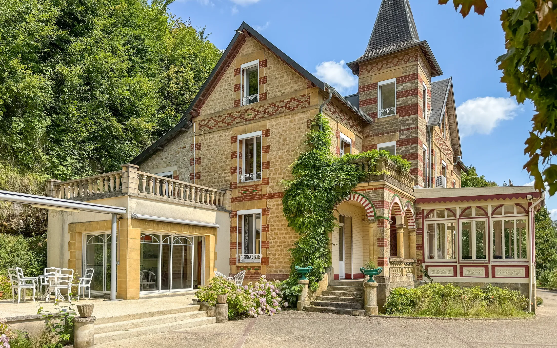 €635,000