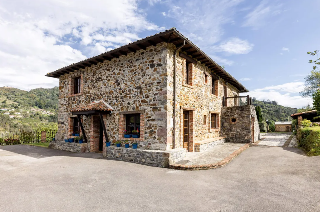 €630,000