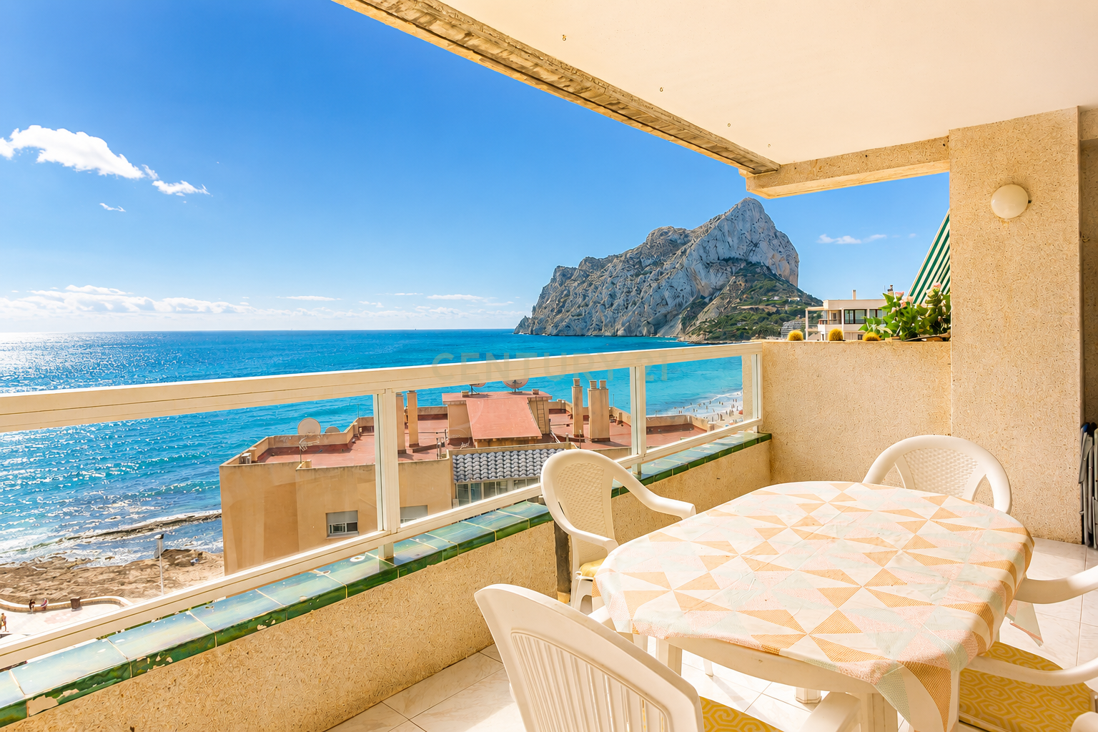 €875/month