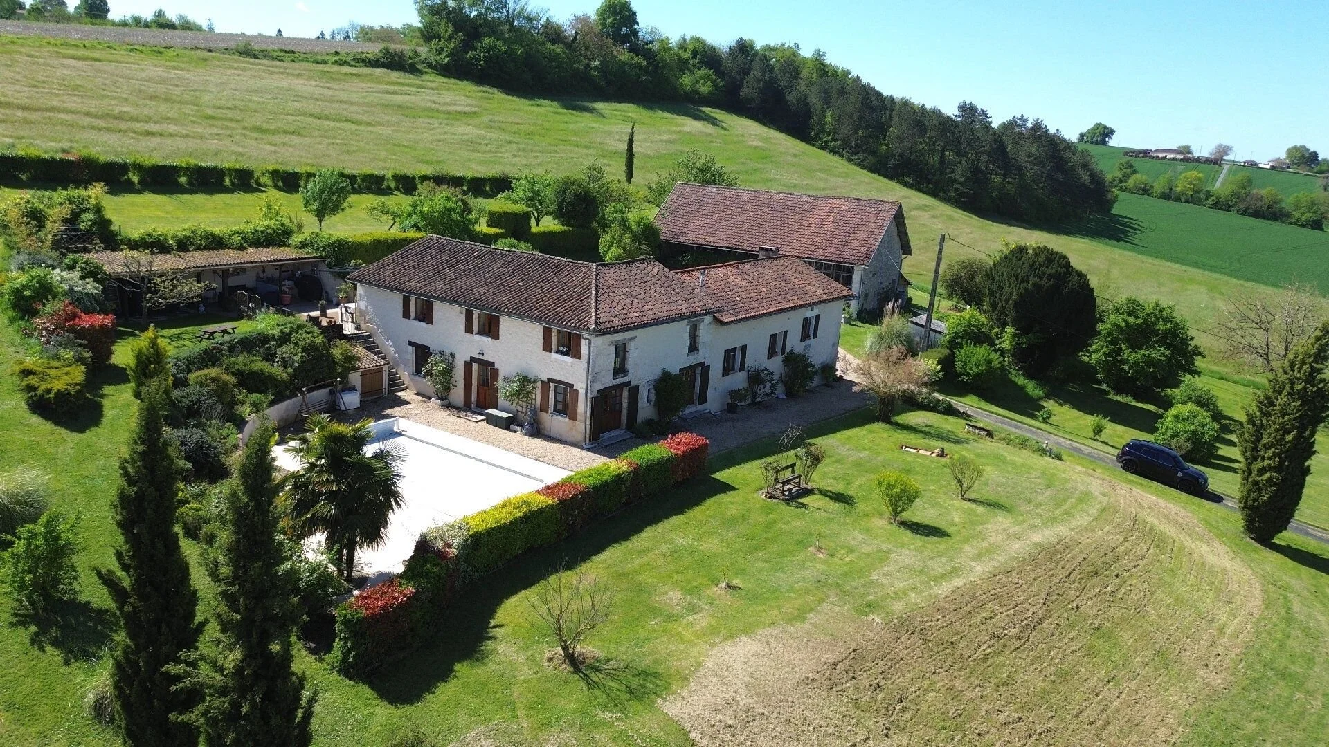 €446,250