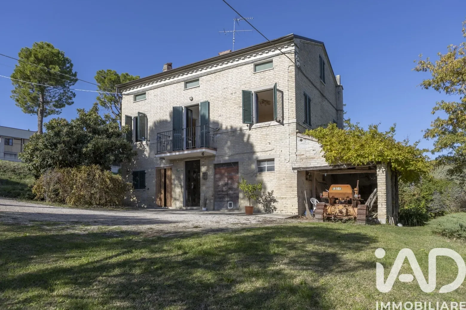 €120,000