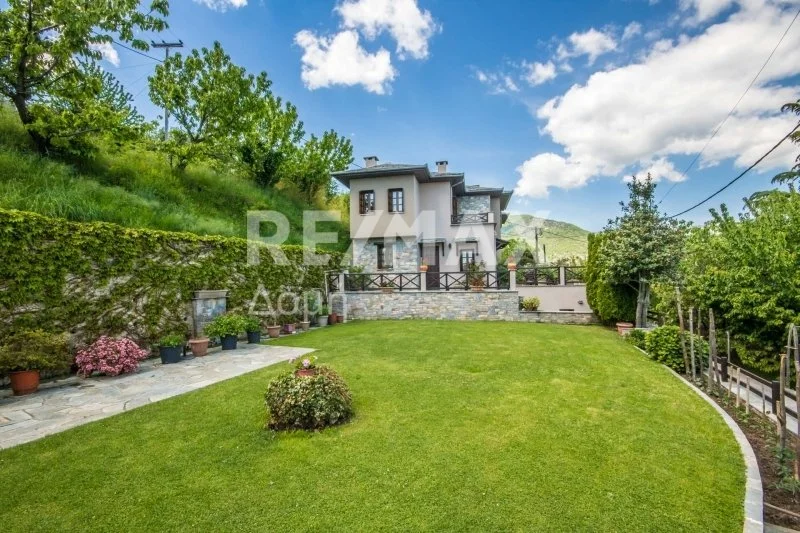 €295,000