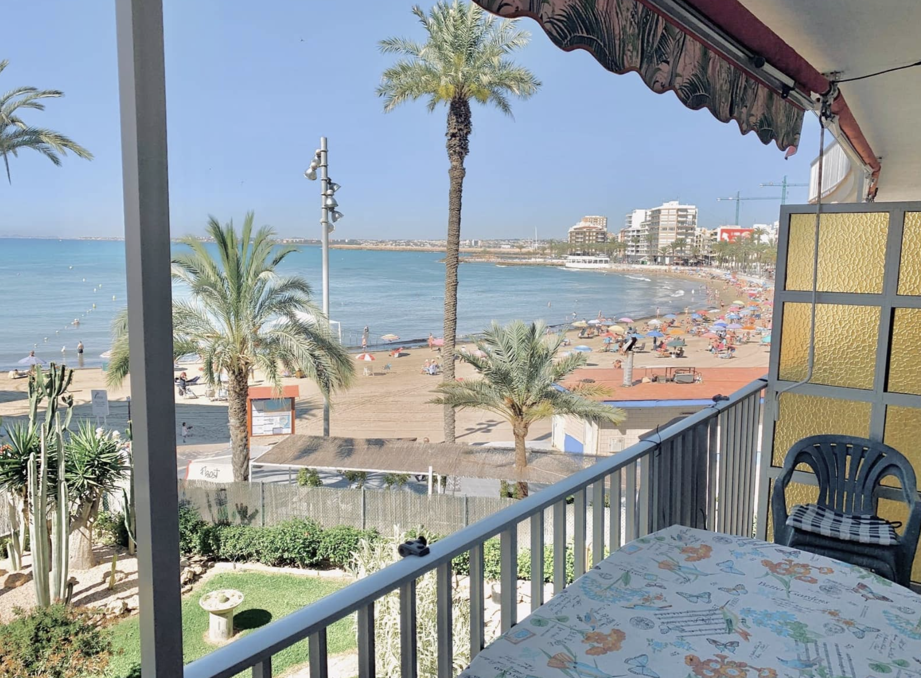 €750/month
