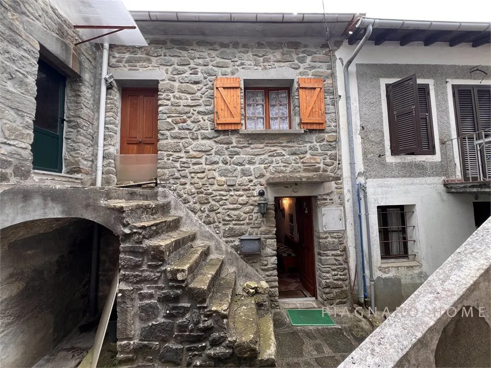 €54,000