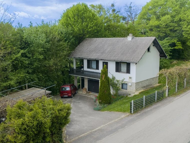 €145,000