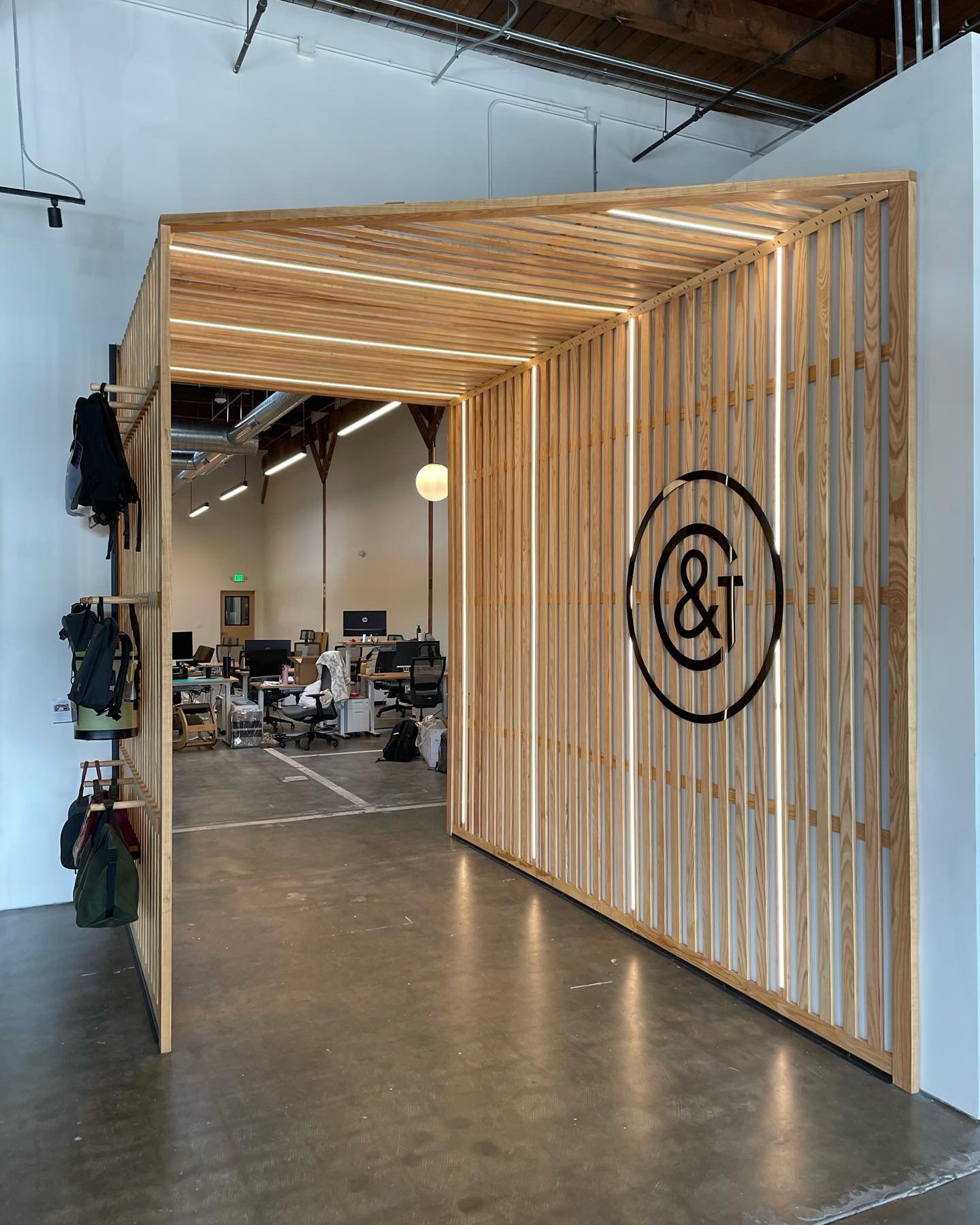 Ever stepped through a portal to get to work each day? This beautiful additional makes for a creative atmosphere for the team at Clove &amp; Twine. Designed by @unum_collaborative and executed by us!

#putsomewoodonit #Furniture #InteriorDesign #Furn