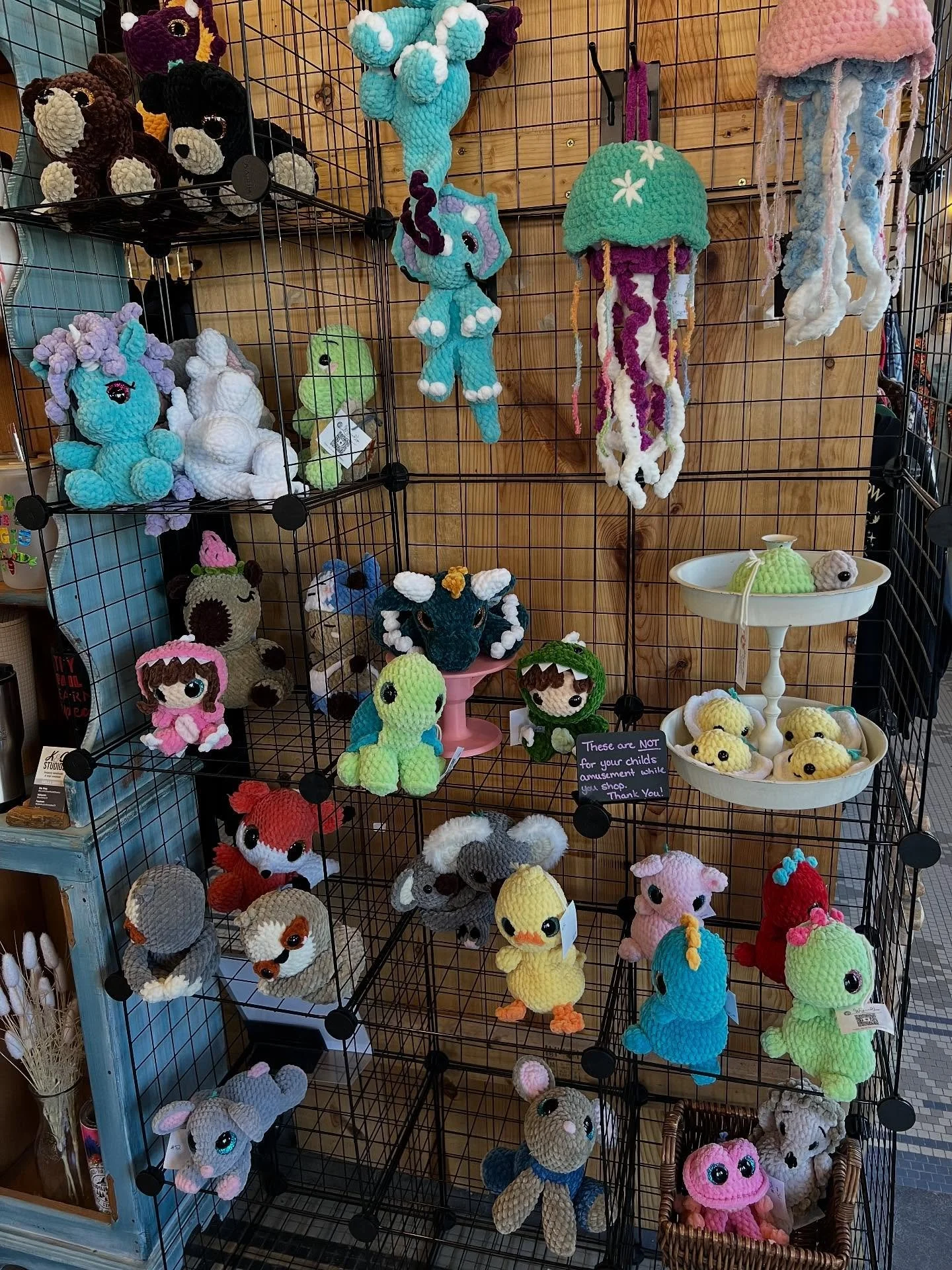 A look around the local collective and our amazing handmade goods!! Shop local today!! 

#shoplocal #shopsmall #handmade #goodies