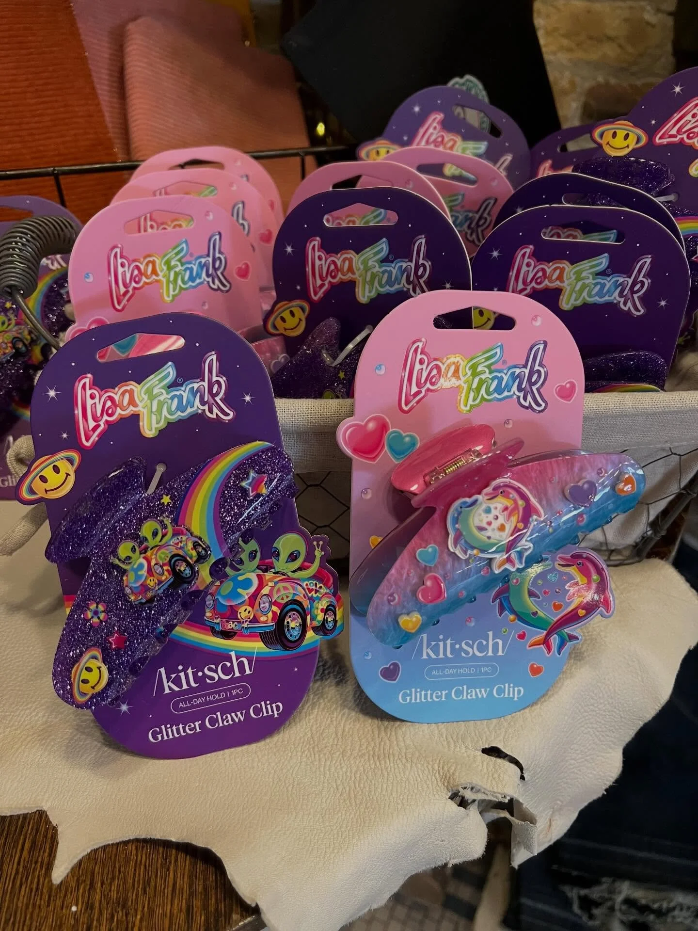 🚨NEW🚨 Kitsch items arrived today! Including Lisa Frank hair clips &amp; satin pillowcases! 🤩