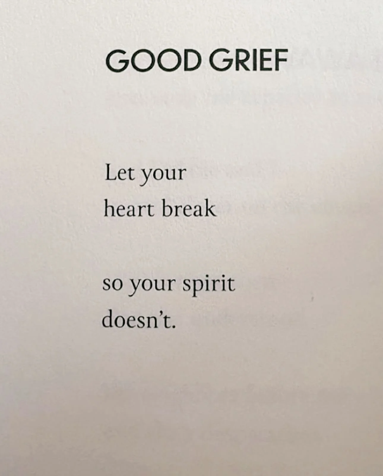 Like so many others, I was devastated to learn of the passing of @andreagibson. 

Over recent years their words, their courage, their softness, their power, their heart-led outlook on the world have helped me, healed me and held me. Truly. 

It was f