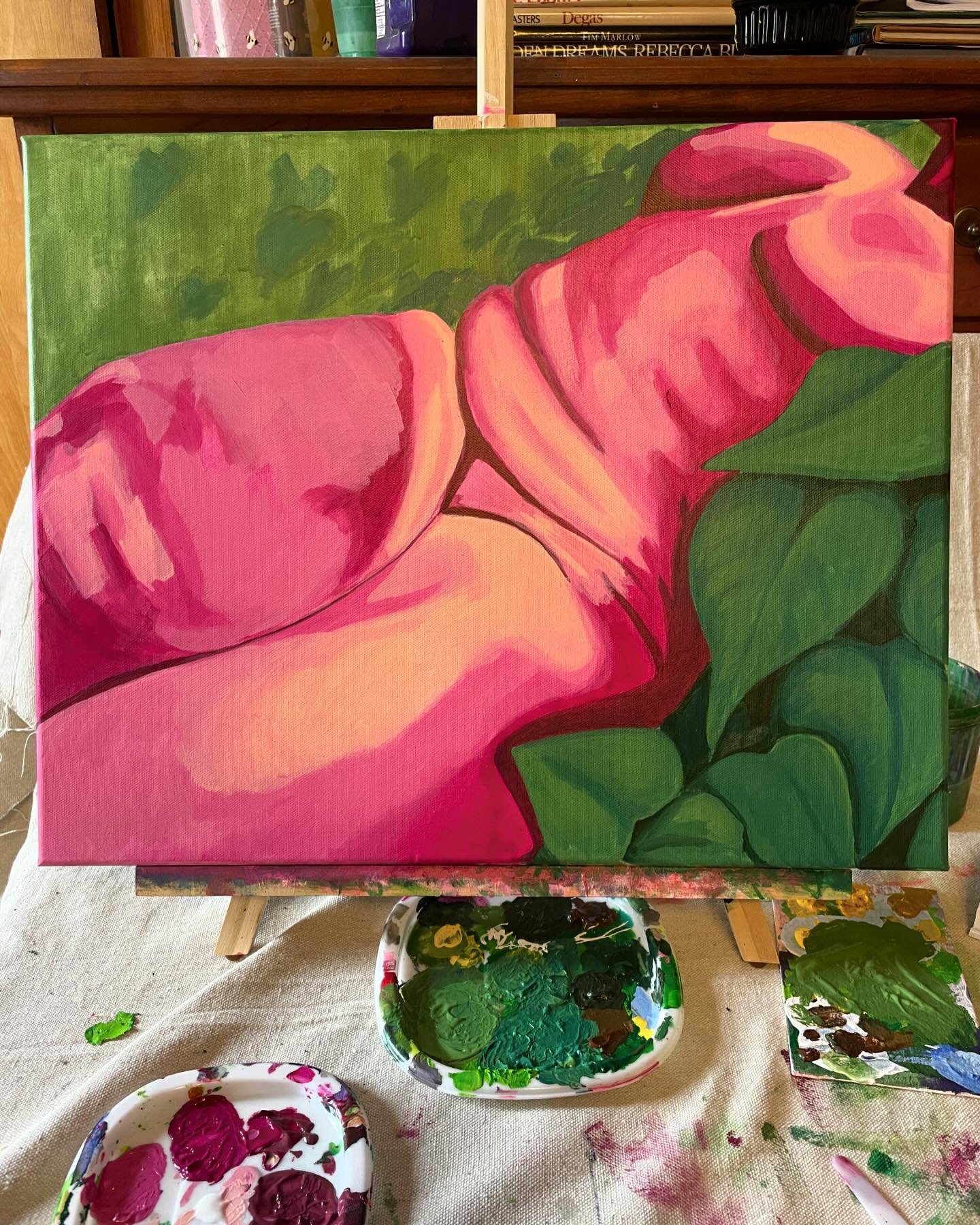Progress shot from some work done over the weekend on this artwork in progress.

#haleynevilleart #newenglandartist #figurativeartwork #figureandfoliage #botanicalpaintings #womenpaintingwomen