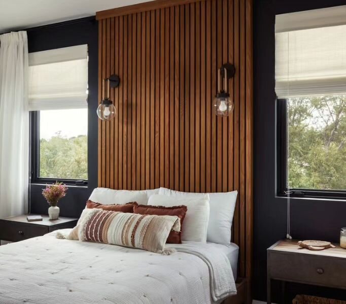 Summer is coming! 🙌 and we can't wait!

This cozy guest room and ensuite bath is ready and waiting at our recently completed ⛱️ beach house in Ocean Beach 🌊 
.
.
.
.
.
.
#oceanbeach #luxurydesign #thedevilsinthedetails #interiordesign #designlife #