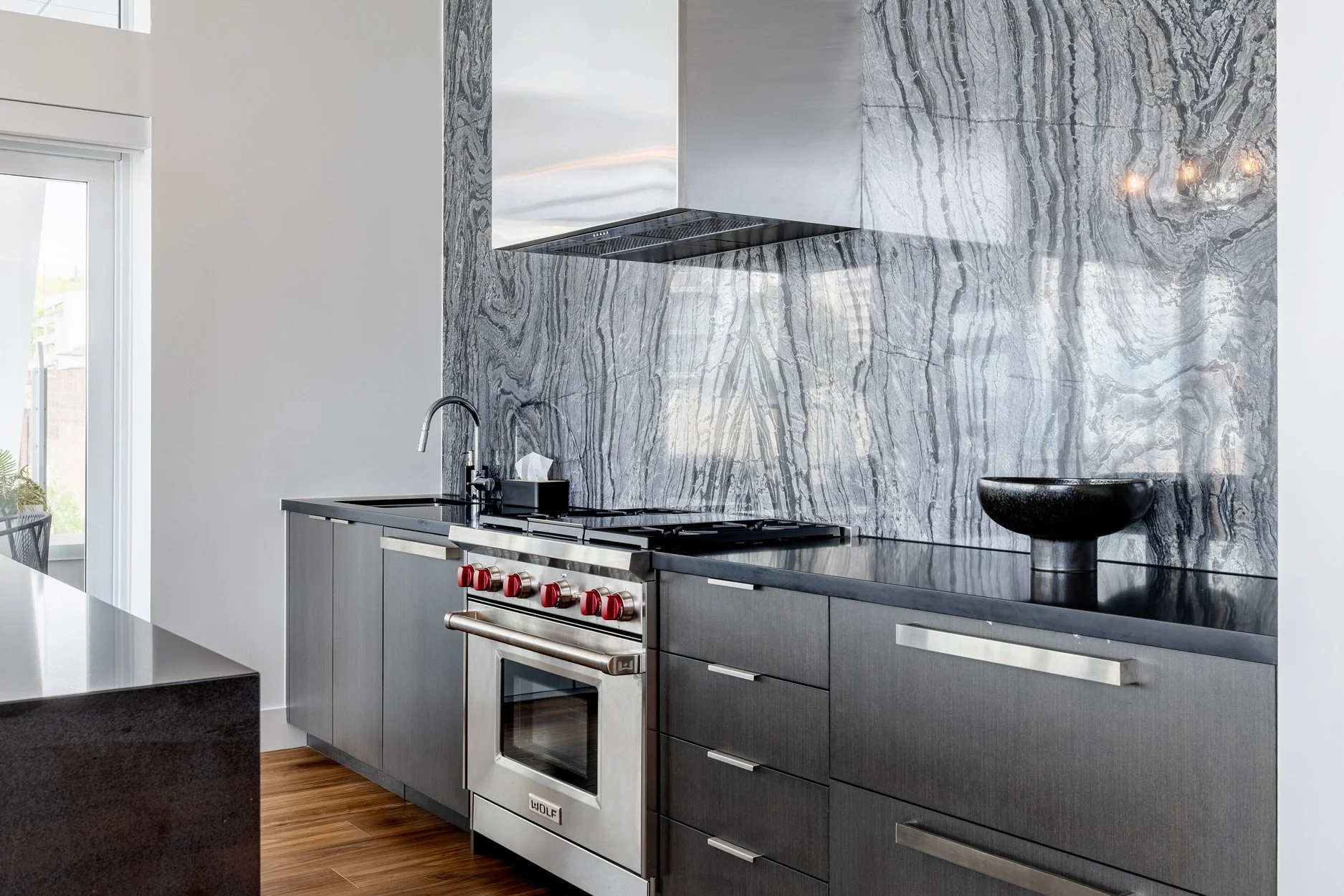 Pier West by Bosa New Westminster - Peregrine Millwork Ltd.