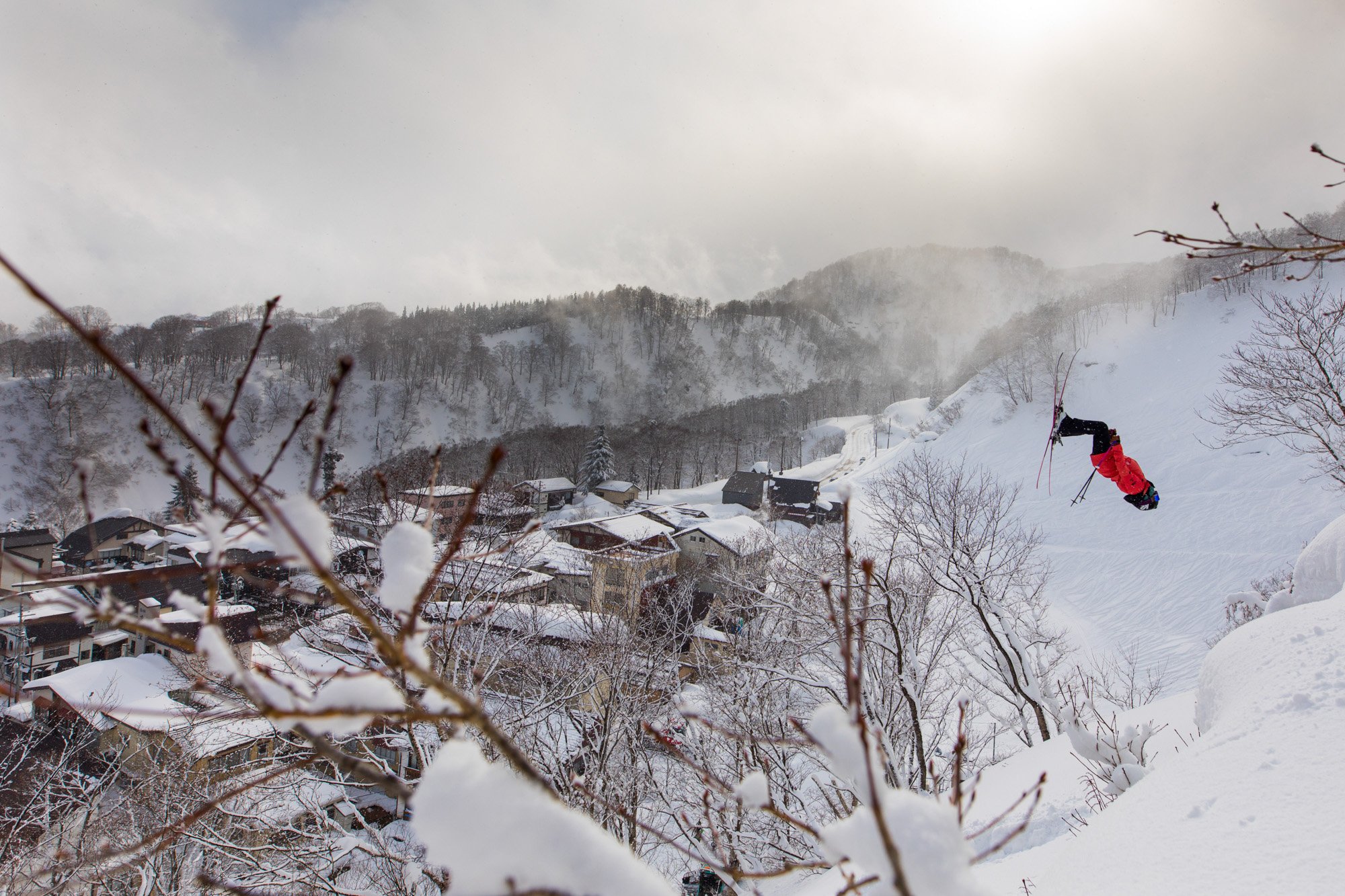 Zoya-Lynch-Skiing-Photography-Japan-29.jpg