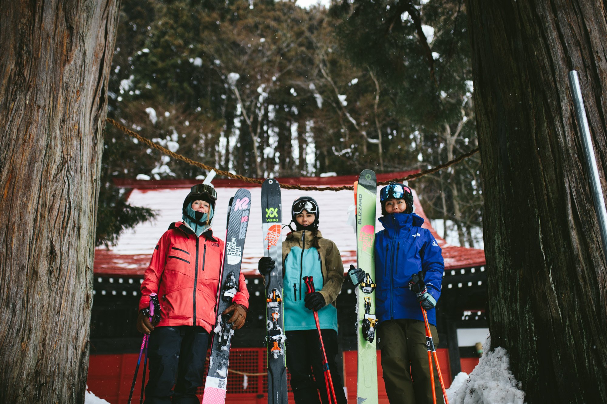 Zoya-Lynch-Skiing-Photography-Japan-132.jpg