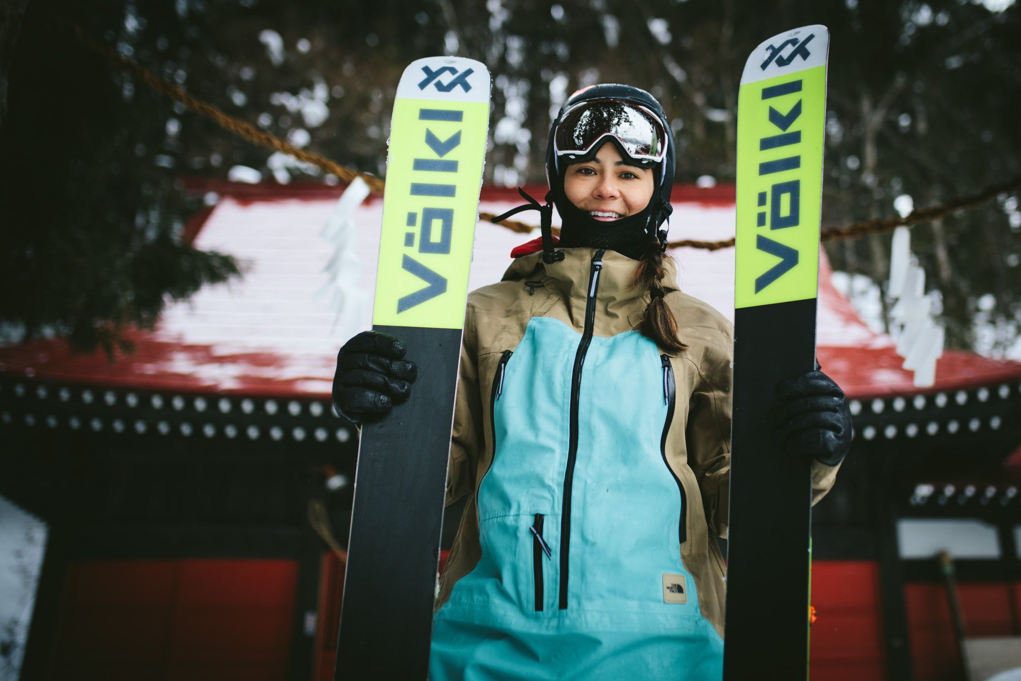 Zoya-Lynch-Skiing-Photography-Japan-134.jpg