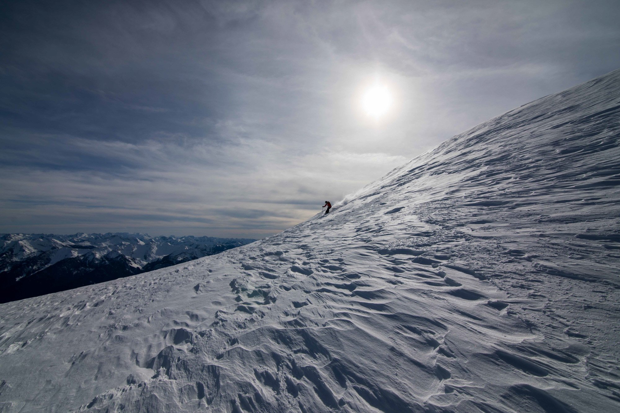 Zoya-Lynch-Stellar-Heli-Skiing-Photographer-37.jpg