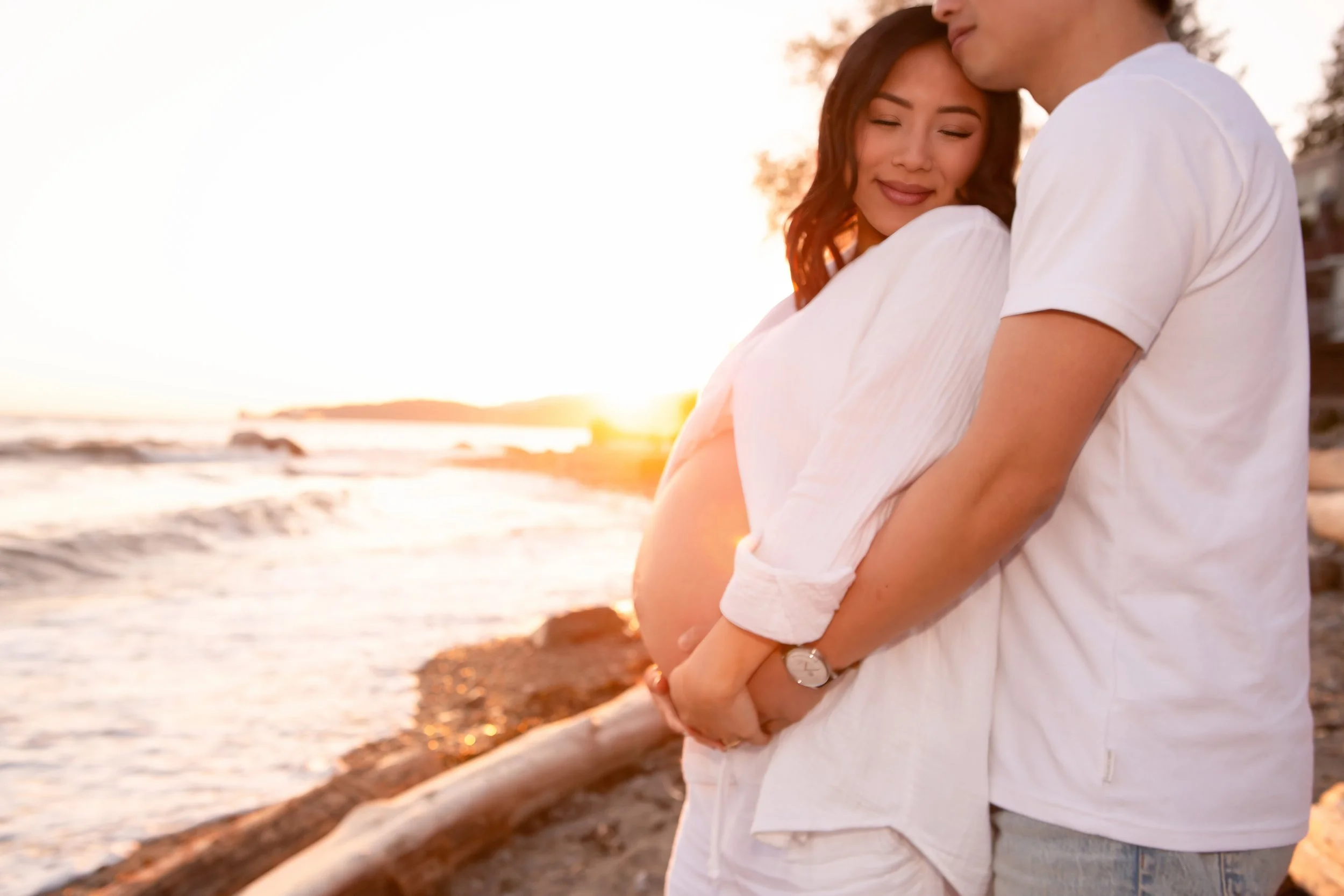 📸 How to Preserve Your Most Precious Moments — A Guide to Baby, Maternity &amp; Family Keepsakes