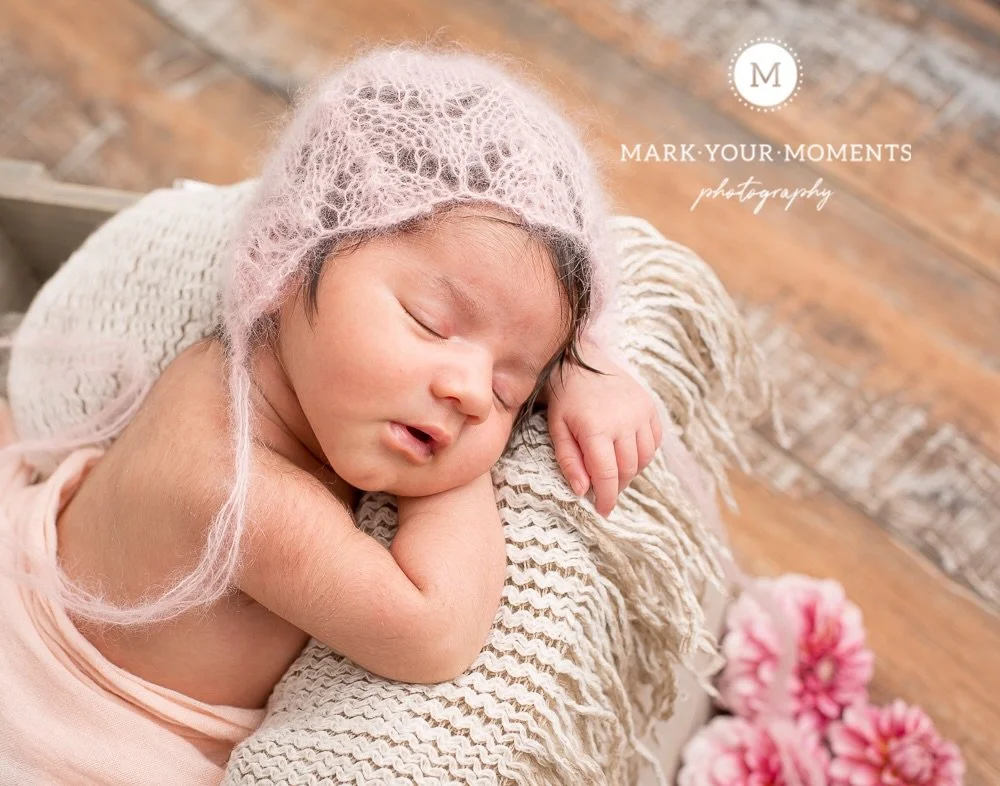 North Vancouver Newborn Photographer 

#northvancouvernewbornphotographer #westvancouvernewbornphotographer #yvrnewbornphotographer #vancouversbestnewbornphotographer #yvrbaby
