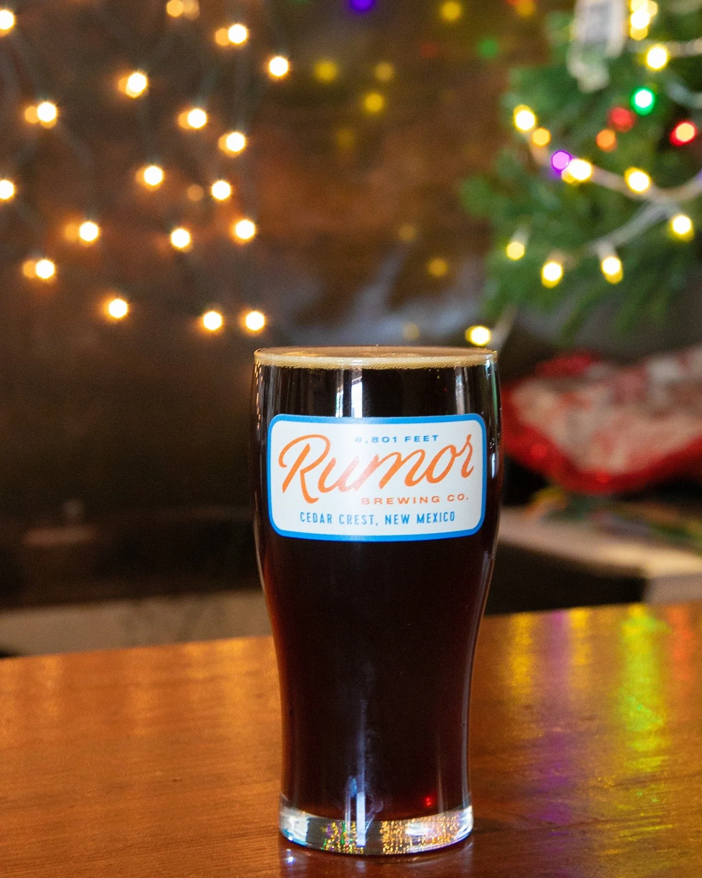 ✨🎄 A little sparkle, a little cheer, and a whole lot of good beer! Share your favorite beer of ours in the comments!

#CedarCrest #ABQEats #ABQBeer #ABQPizza #SantaFeEats #NewMexicoLocal #NMTrue #NMBreweries #CraftBeerNM