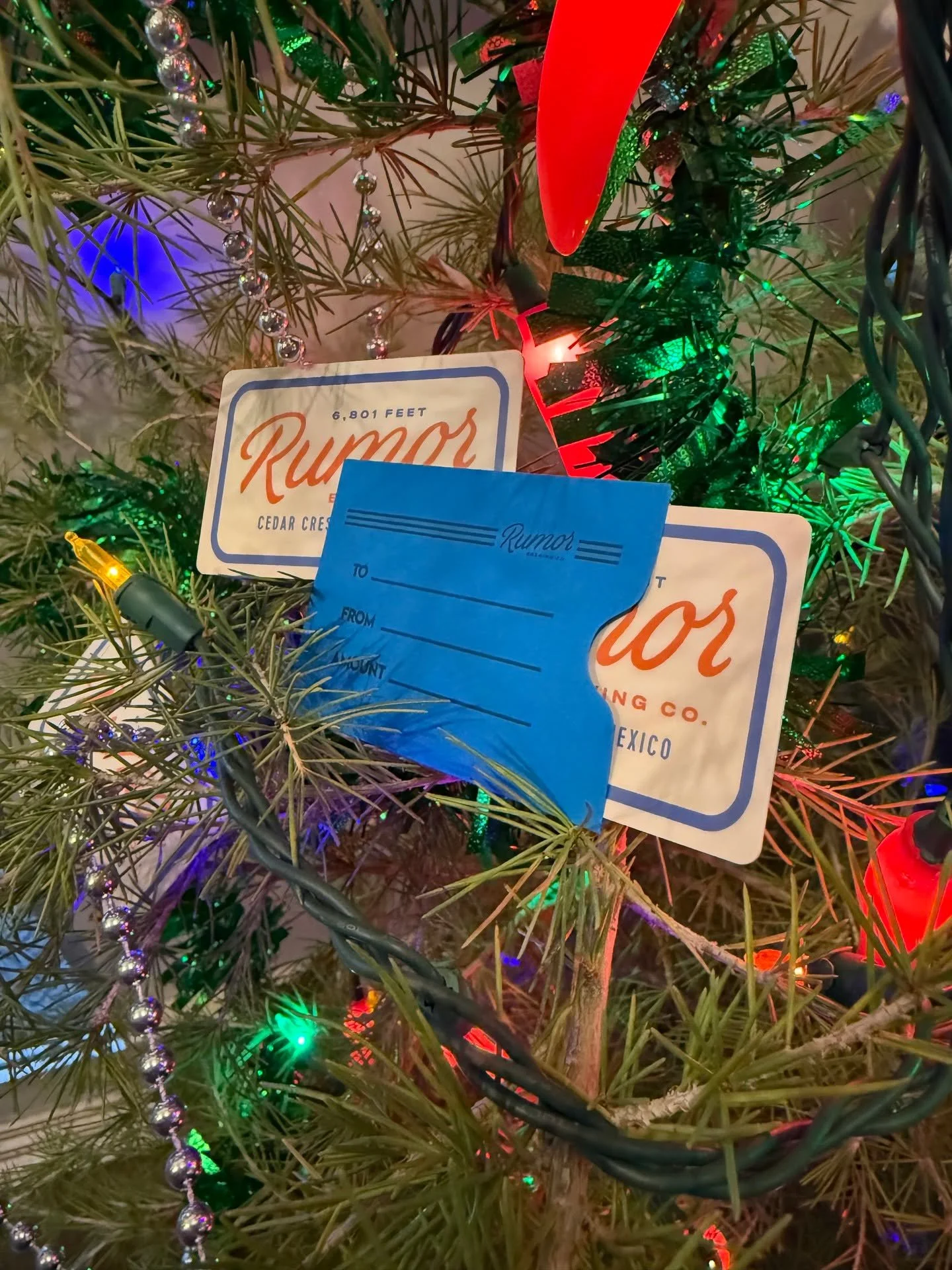 Need last-minute gift ideas? We've got you covered! We have digital and physical gift cards for loved ones (or even a treat for yourself 😉) Order online or come in today!

_
#CedarCrest #ABQEats #SantaFeEats #NMTrue #CraftBeer