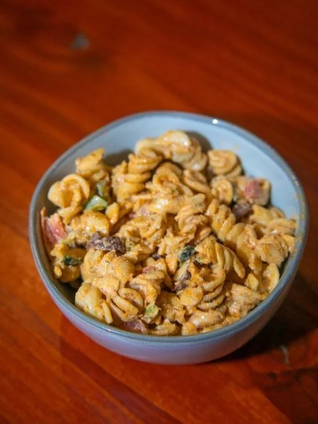 A little side that brings a lot of flavor! Our pasta salad is the perfect fresh, chilled companion to any pint or plate!

_
#CedarCrestNM #RumorBrewing #NMBeer #NMEats #EastMountains