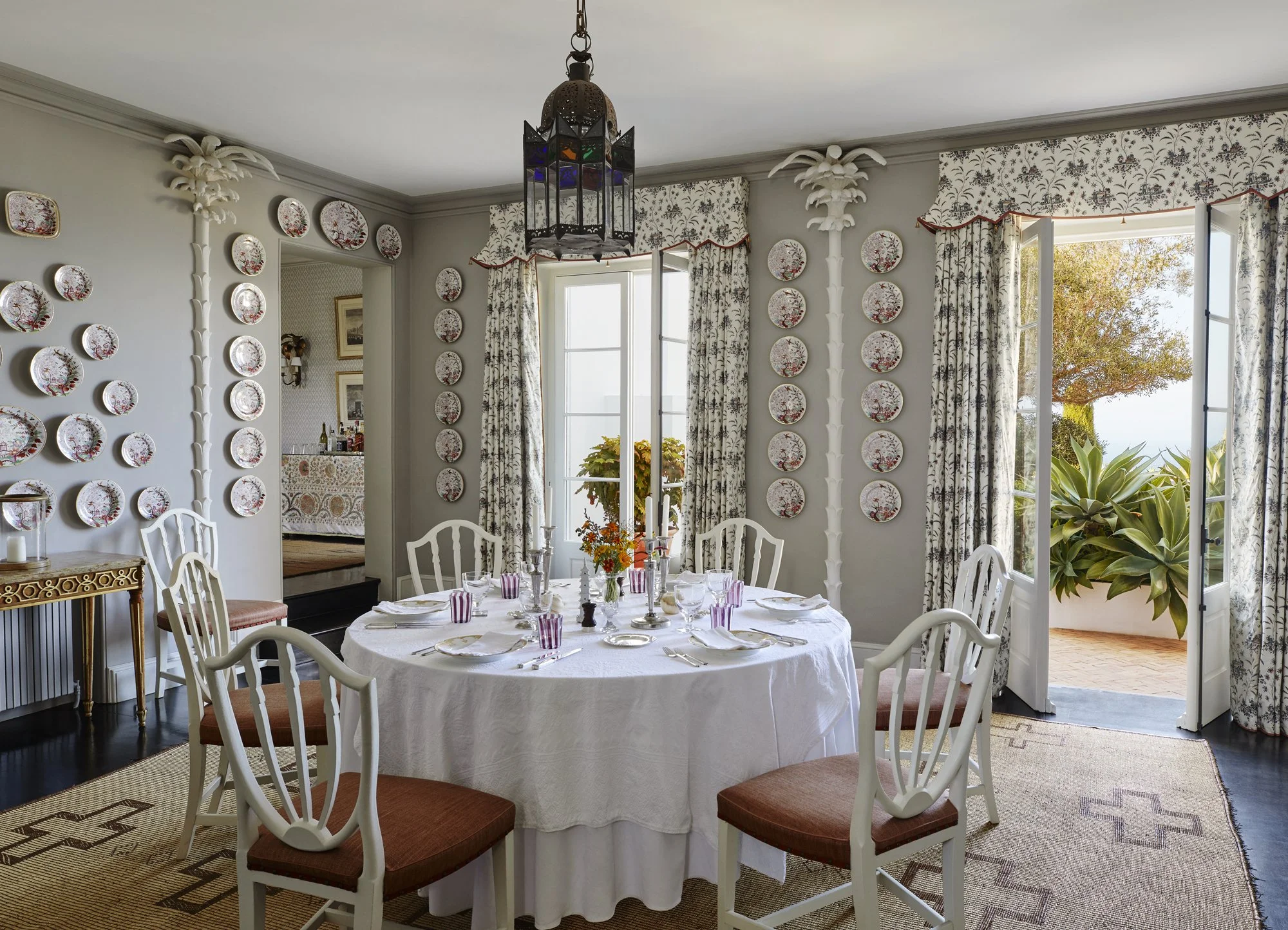 FL_VGrenney_Tangier_Home_DiningR3_0287_ef_V1.jpg