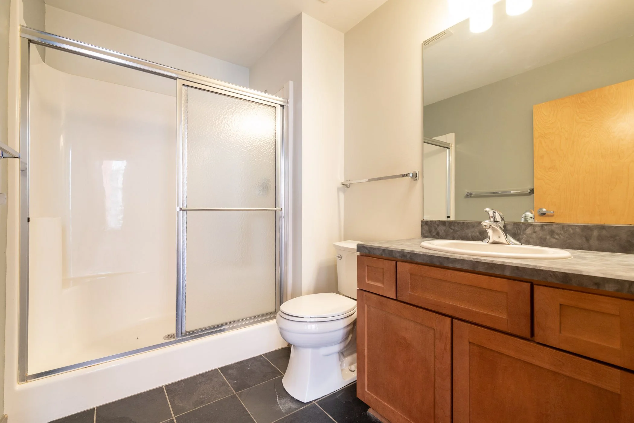 1951 W 26th 316-18.jpg