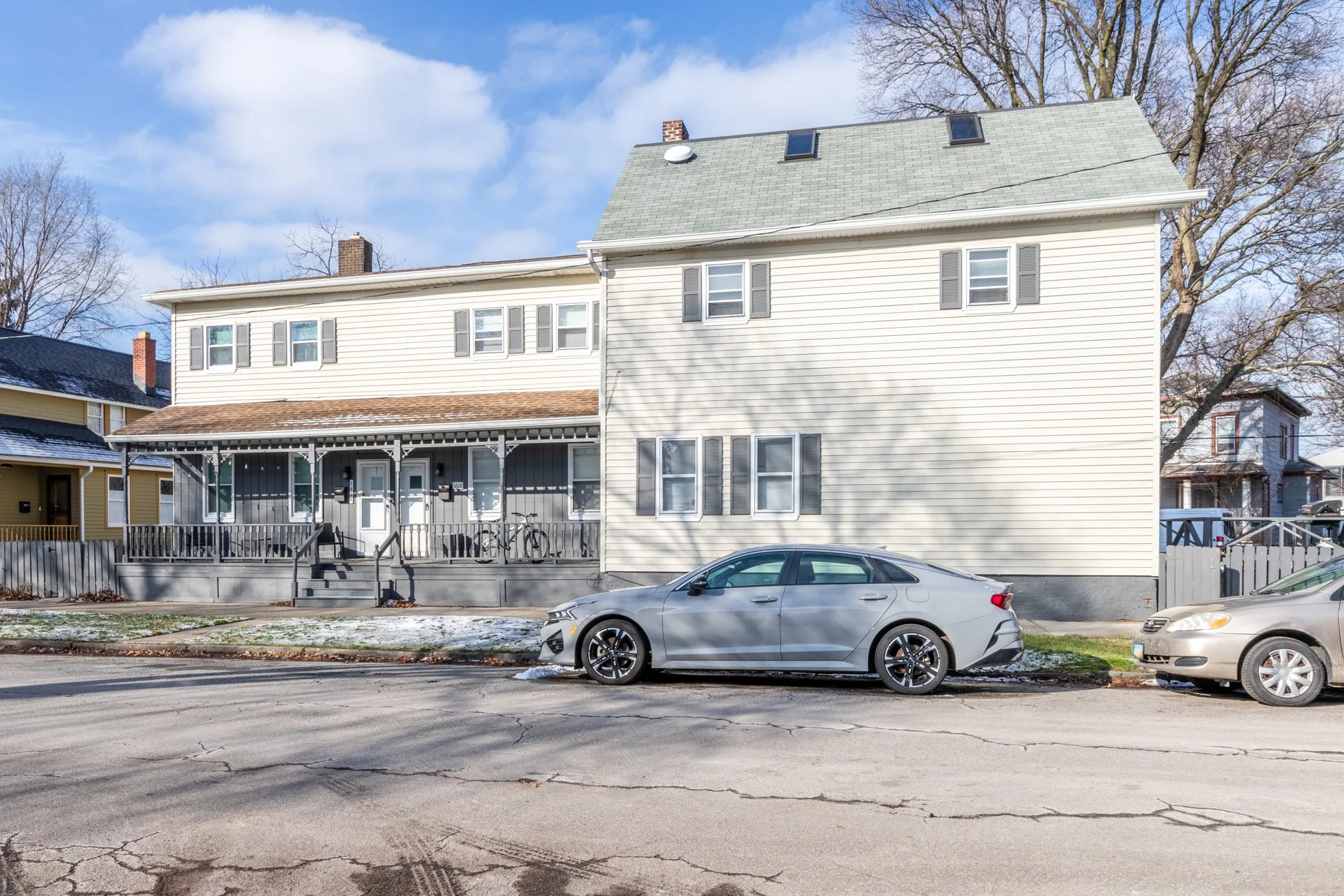 3905 Woodbine-20.jpg