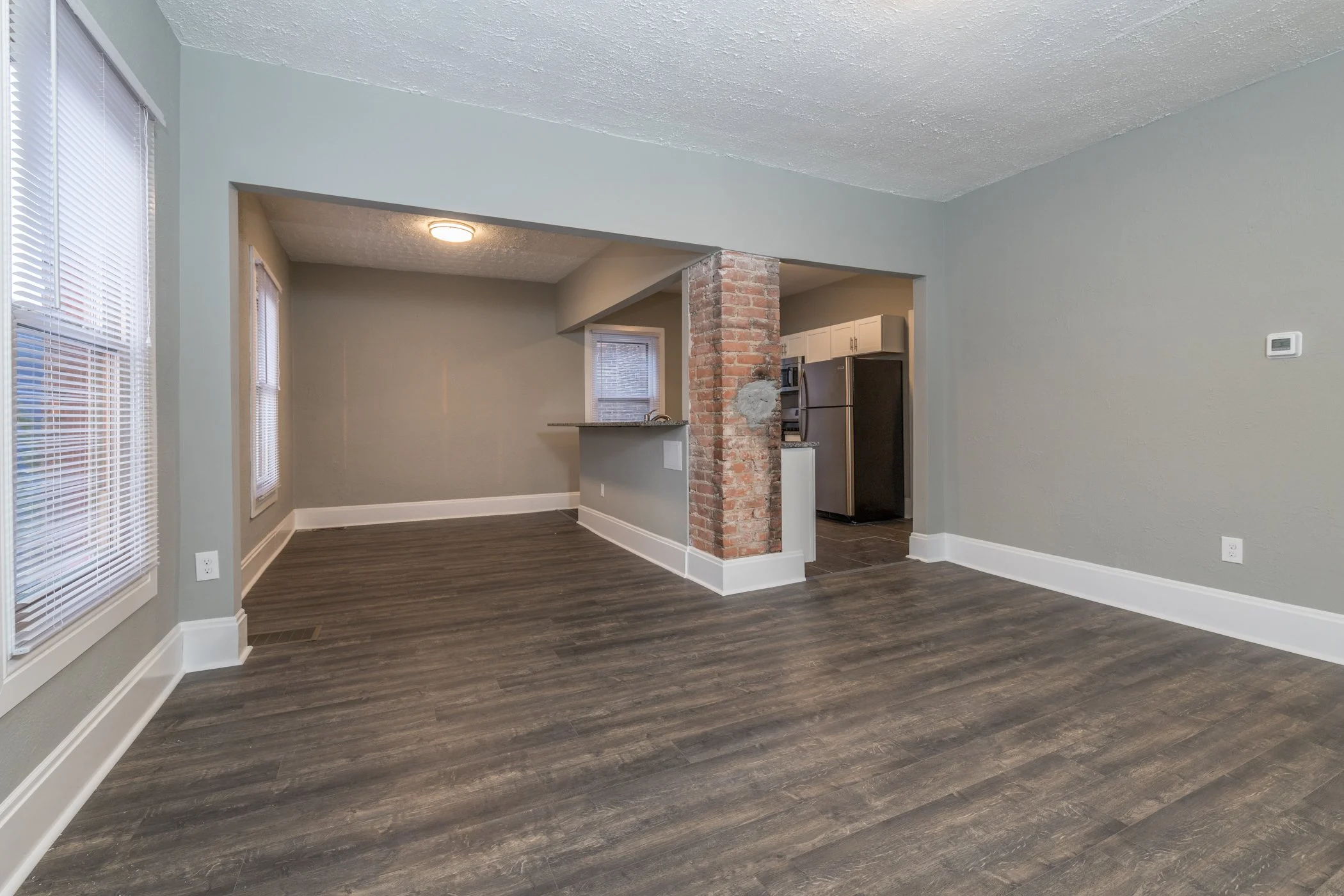 Gordon Square Apartment-15.jpg