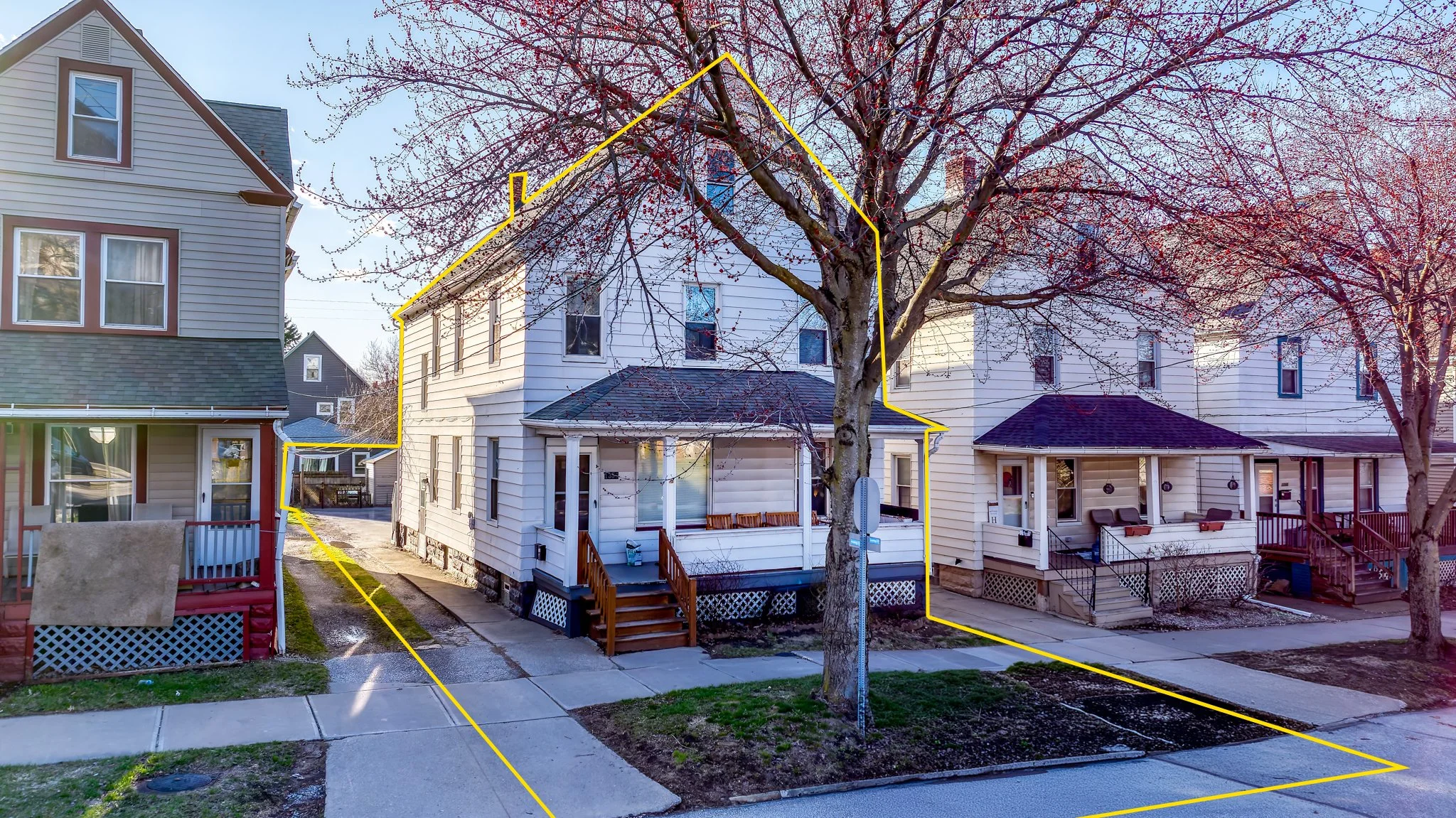 1356 W 58th St, in the Detroit-Shoreway neighborhood of Cleveland, 44102