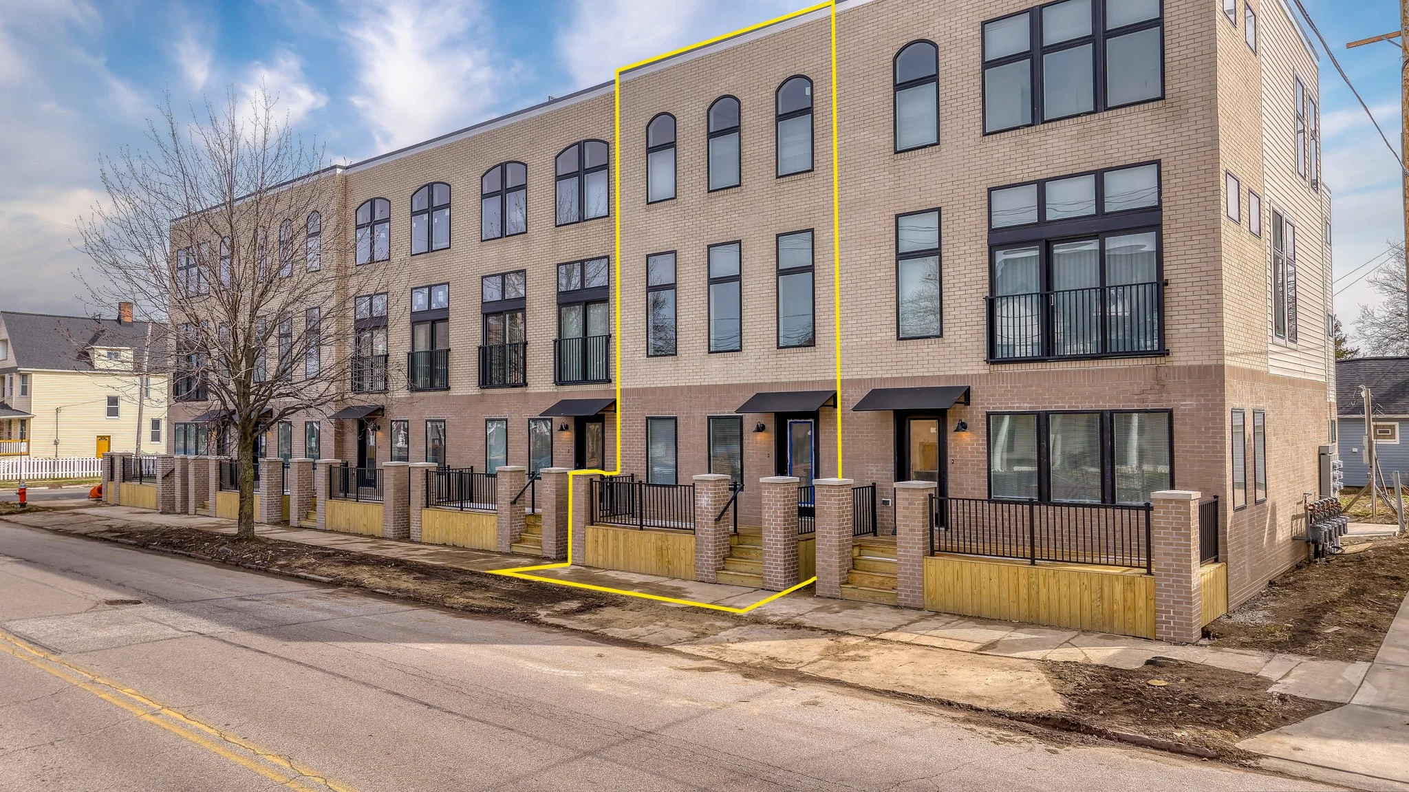 4709 Bridge Ave in the Ohio City neighborhood of Cleveland, OH 44102